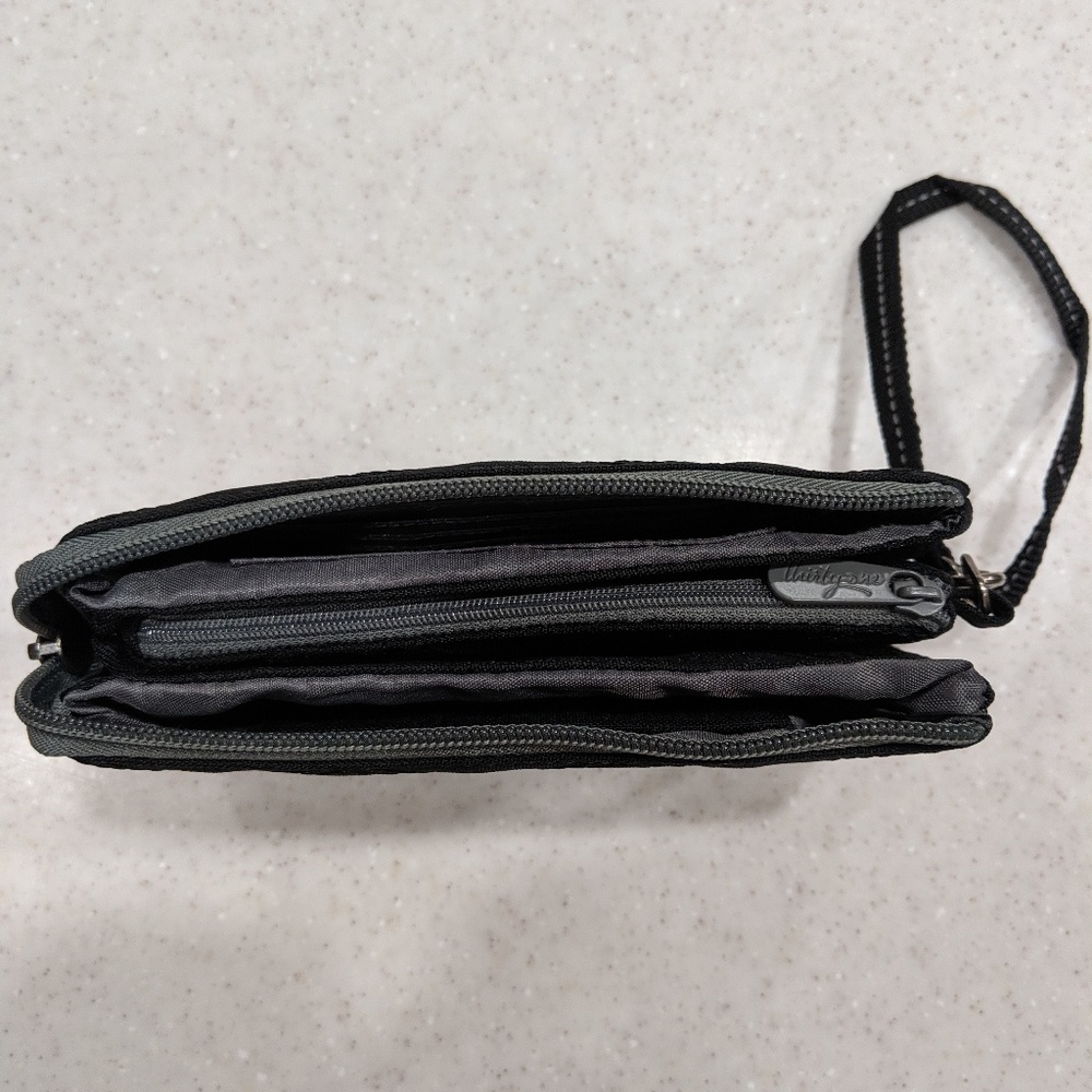 Thirty one Wristlet